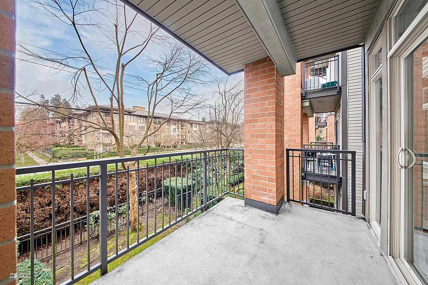 212 2250 Wesbrook Mall