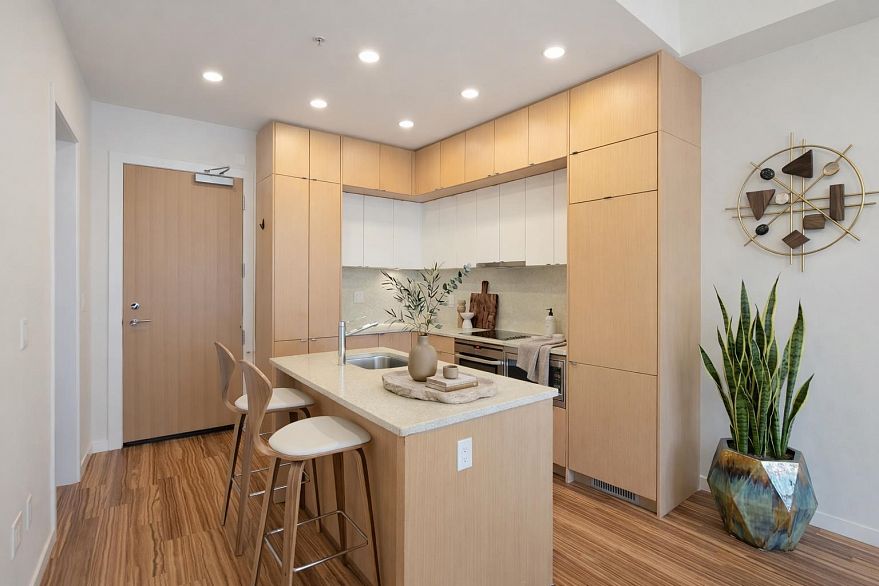 1202 1205 Howe Street