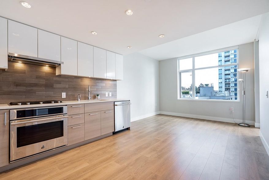 713 3451 Sawmill Crescent