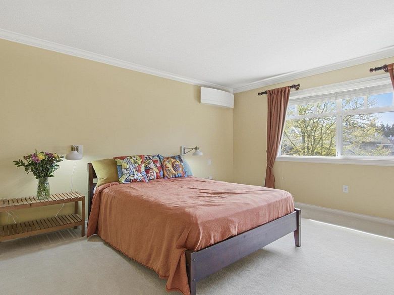 31 5650 Hampton Place