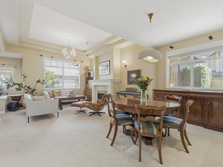 31 5650 Hampton Place