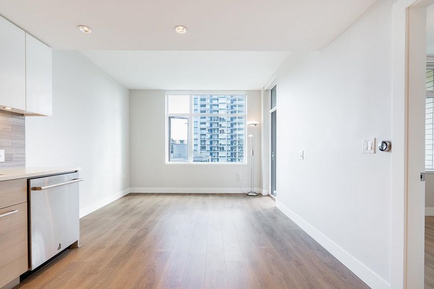 713 3451 Sawmill Crescent