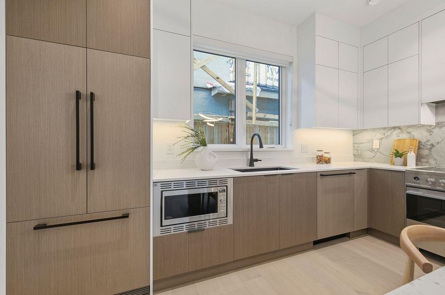 4021 West 18th Avenue