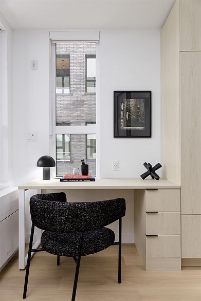 406 2471 Saint George Street