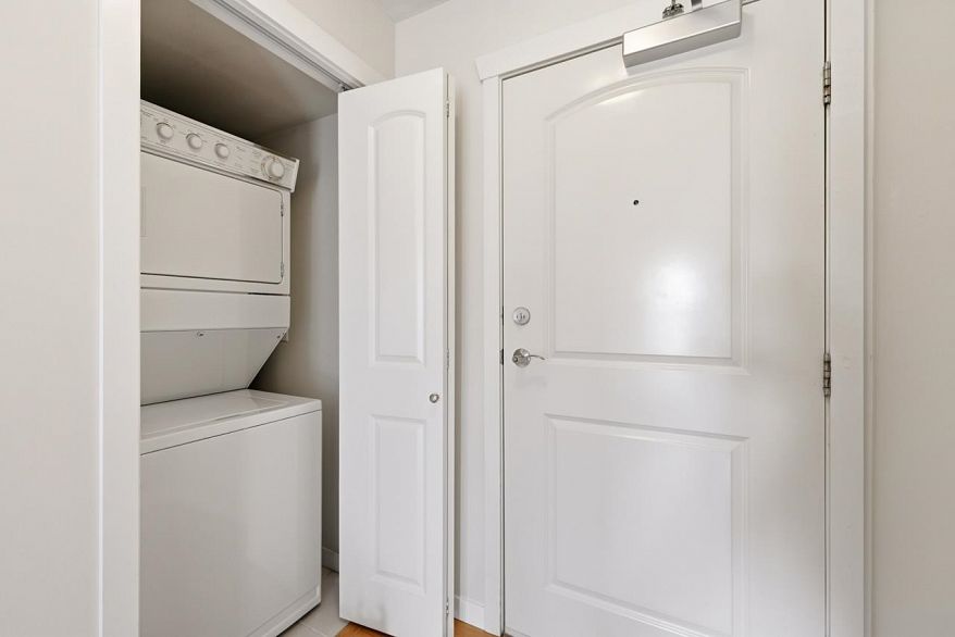 404 3575 Euclid Avenue