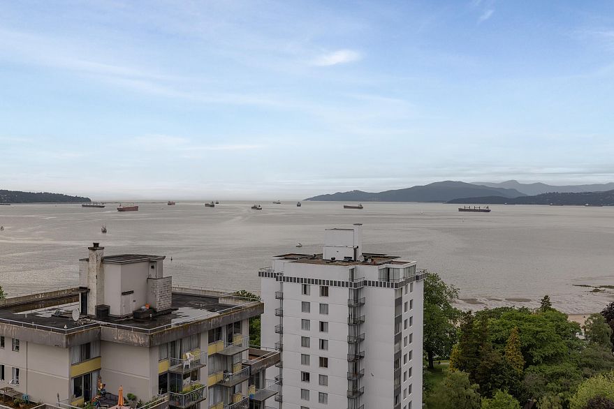 1701 1251 Cardero Street