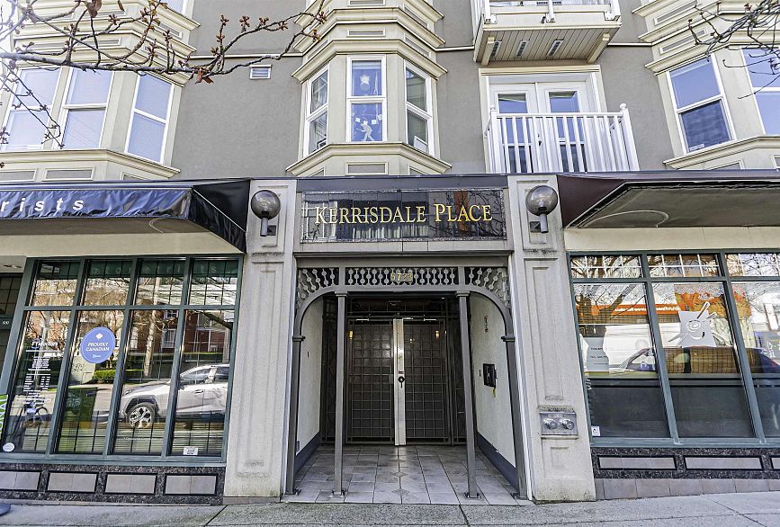 PH6 5723 Balsam Street