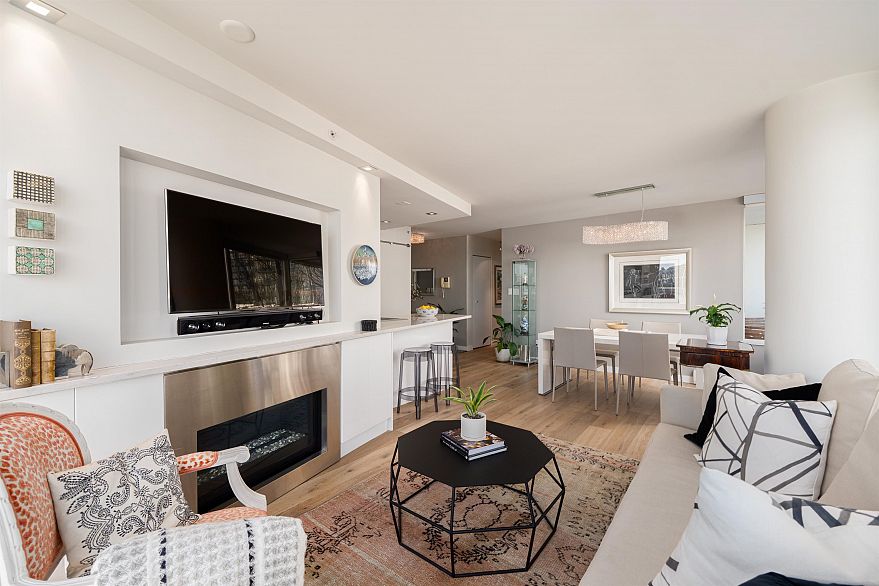 505 1201 Marinaside Crescent