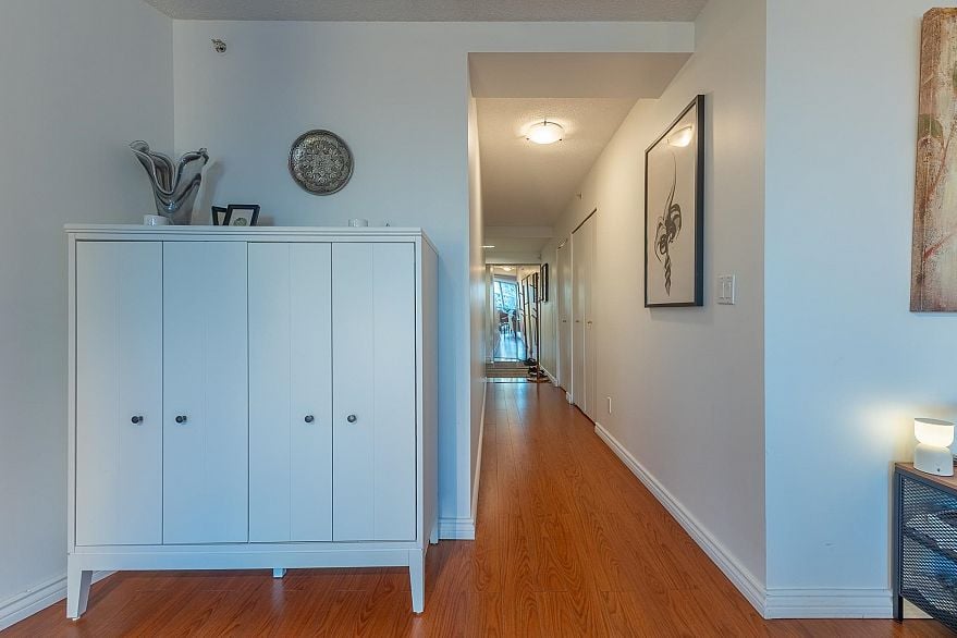 505 388 Drake Street