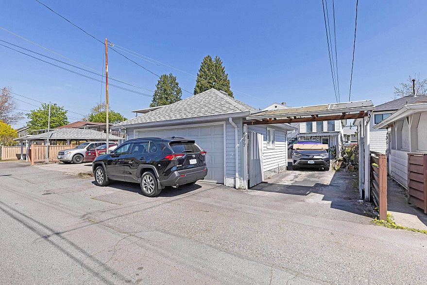 6777 Kerr Street