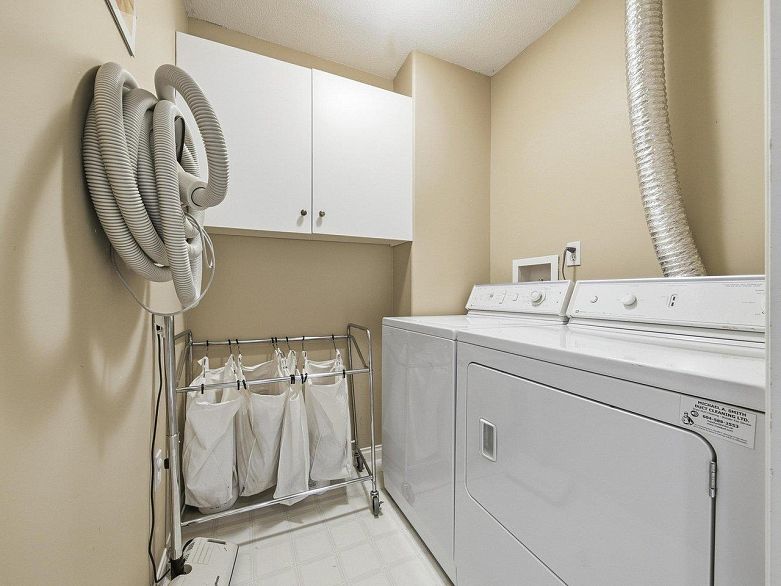 31 5650 Hampton Place