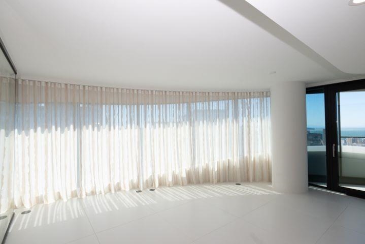 2204 1033 Nelson Street