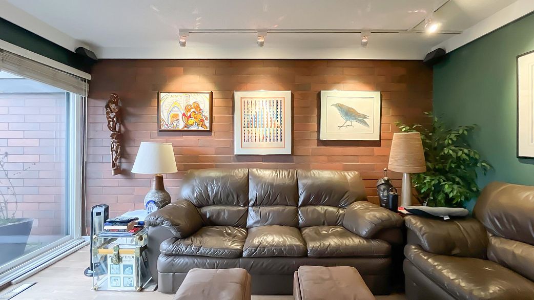 326 Greensboro Place