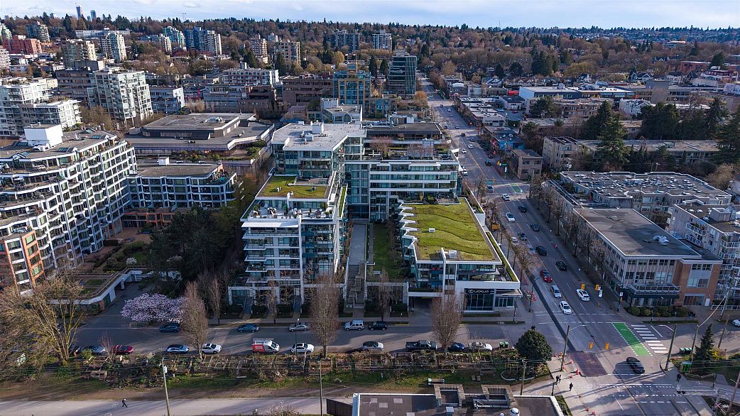 820 1777 W 7th Avenue