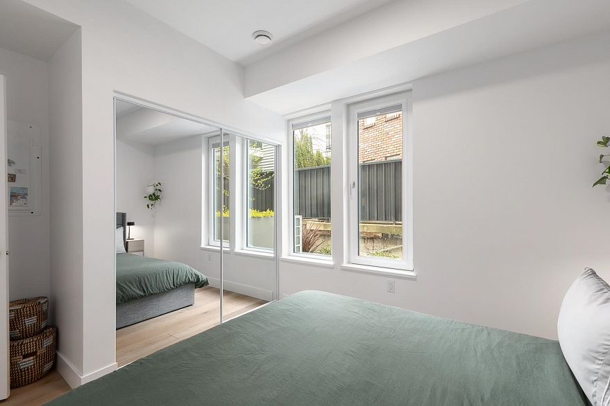 101 239 E 16th Avenue