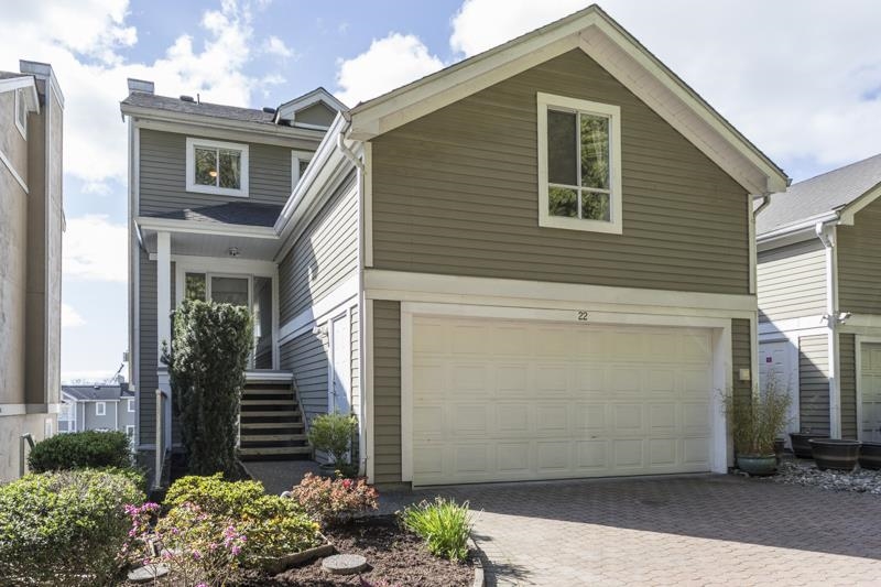 22 2656 Morningstar Crescent