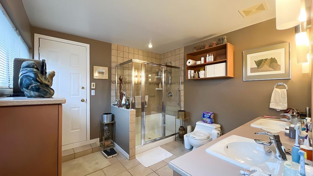 326 Greensboro Place