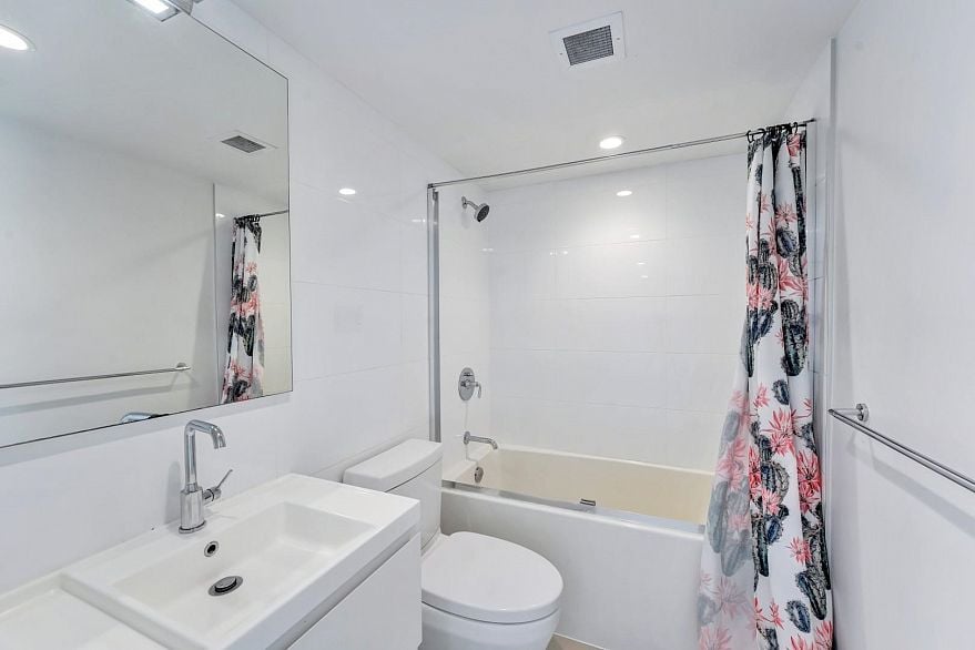 1209 1133 Hornby Street