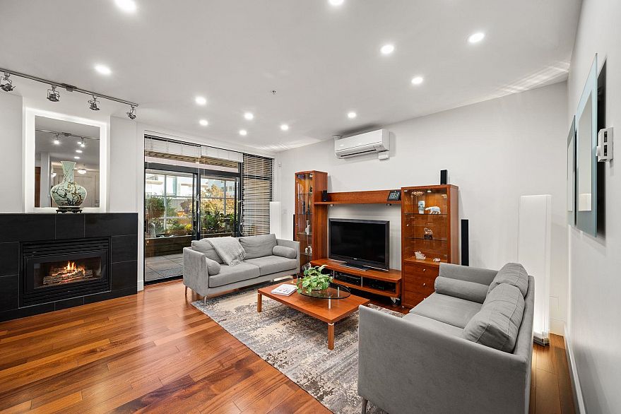 202 1750 W 2nd Avenue