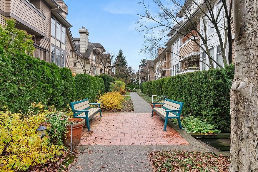 E301 623 W 14th Avenue