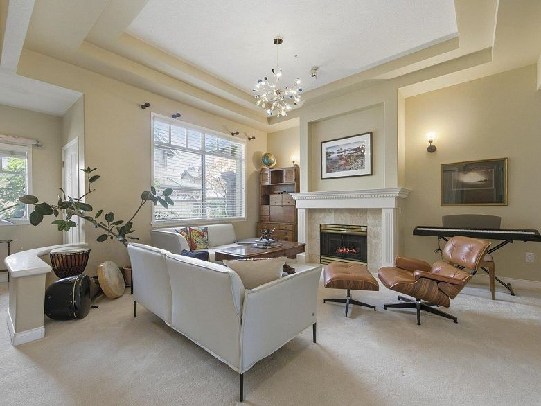 31 5650 Hampton Place