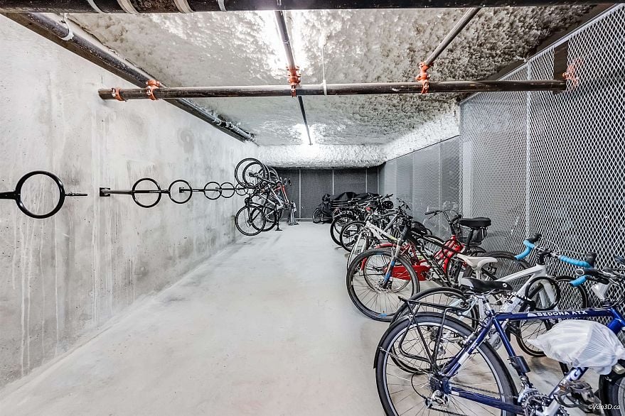 213 1088 Richards Street