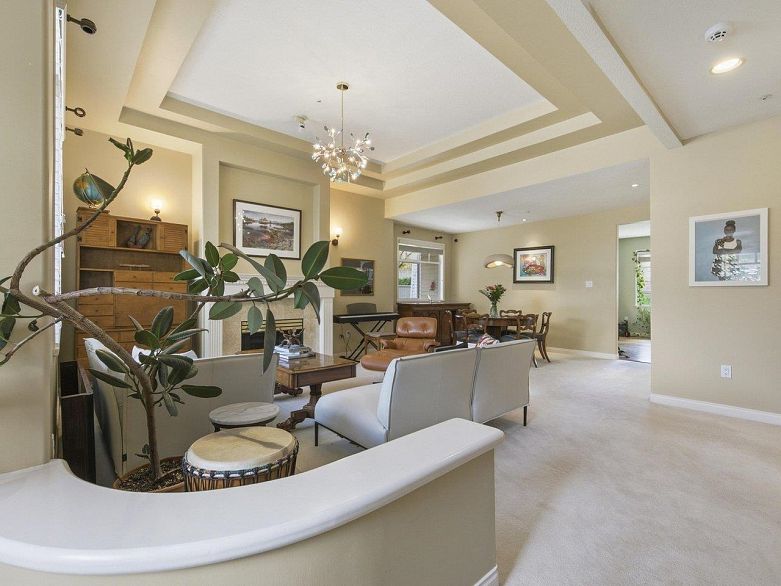 31 5650 Hampton Place