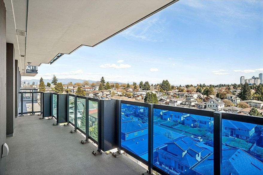 804 5058 Joyce Street