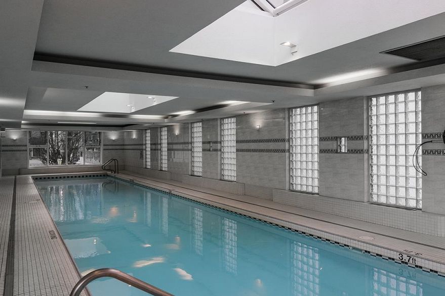 1903 1323 Homer Street