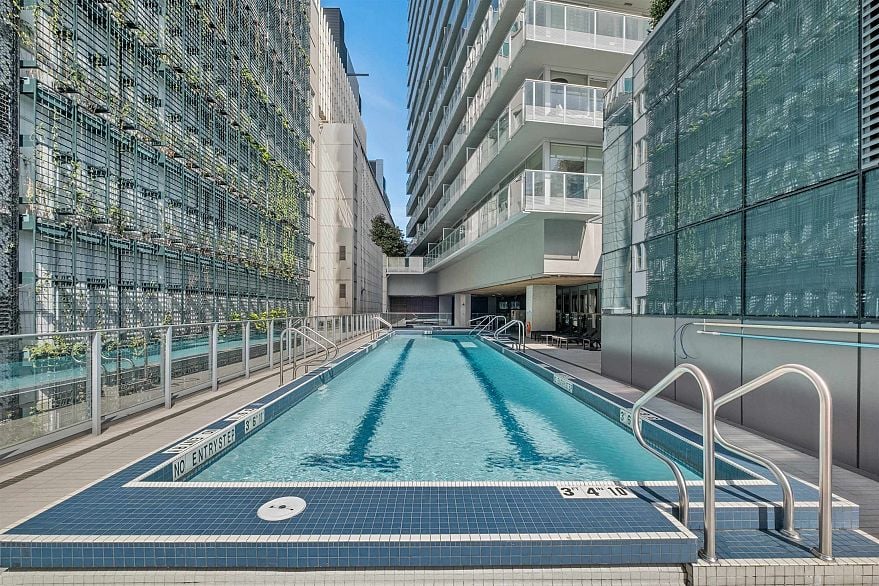 3511 777 Richards Street