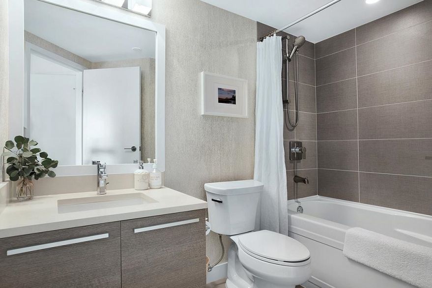 1903 1323 Homer Street