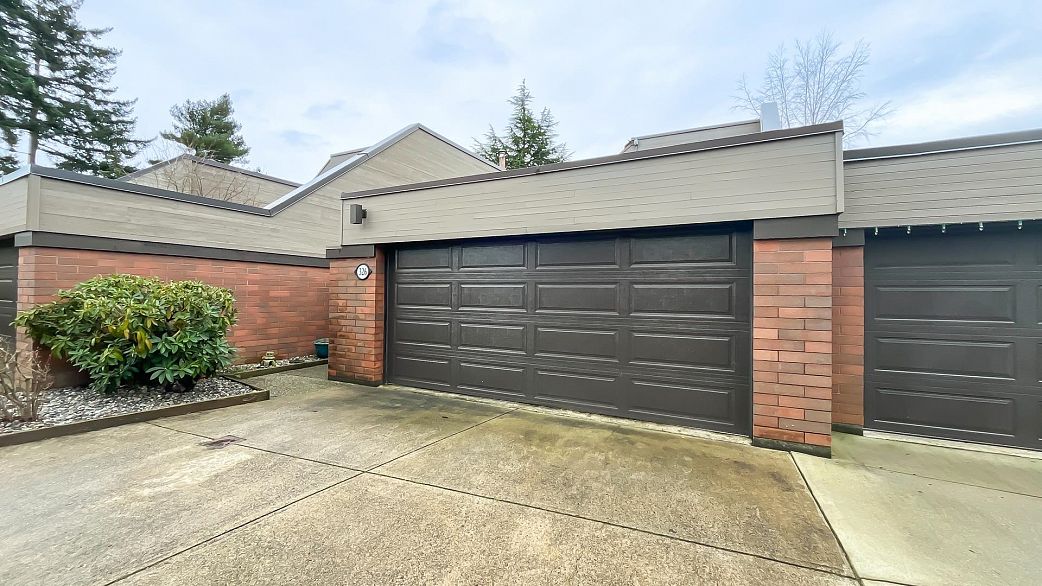 326 Greensboro Place