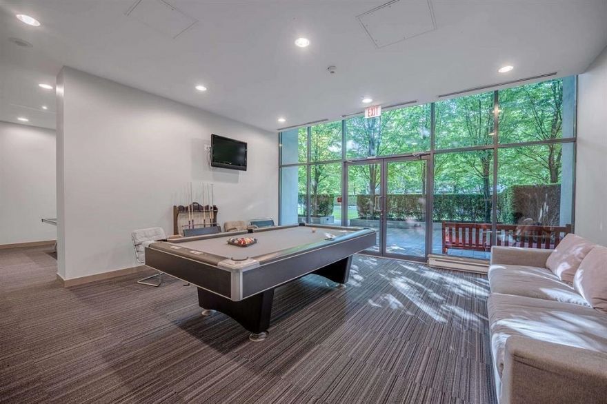 310 939 Expo Boulevard