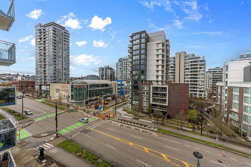 710 111 E 1st Avenue