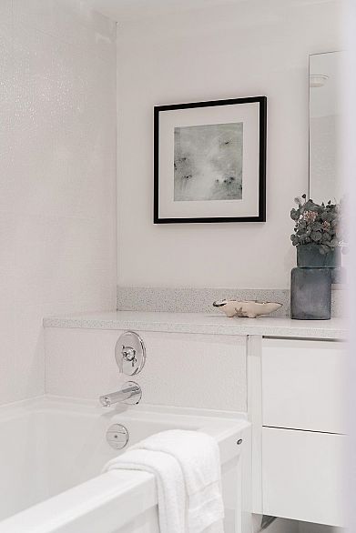 105 518 Moberly Road