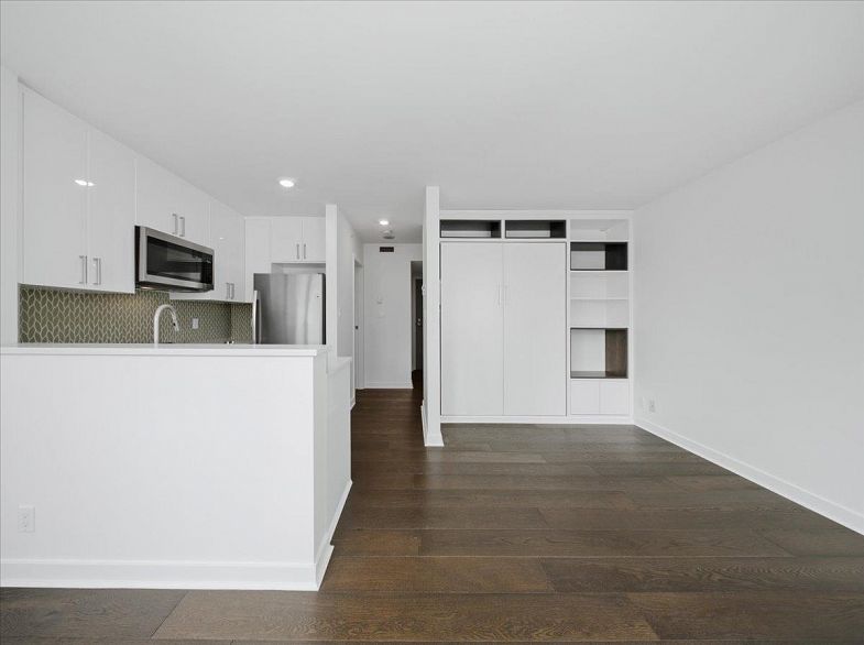 1107 1003 Pacific Street