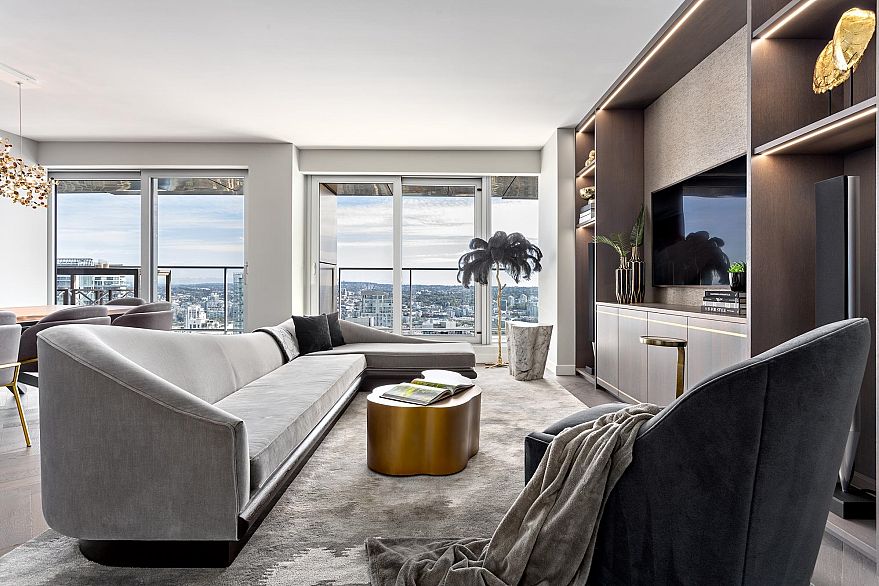 4806 1480 Howe Street