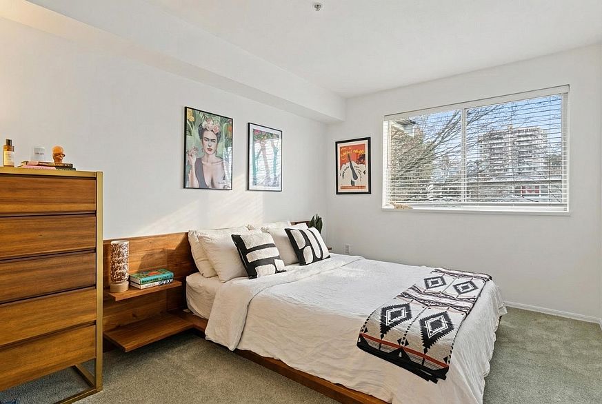 306 1723 Frances Street