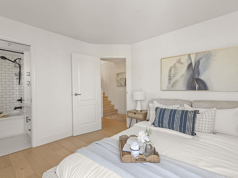 210 655 W 7th Avenue