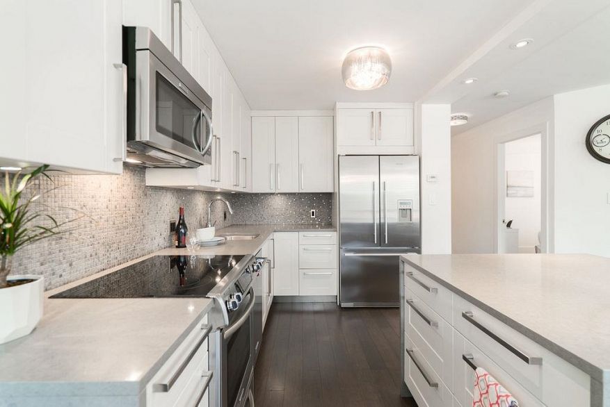 105 518 Moberly Road