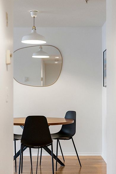 306 1723 Frances Street