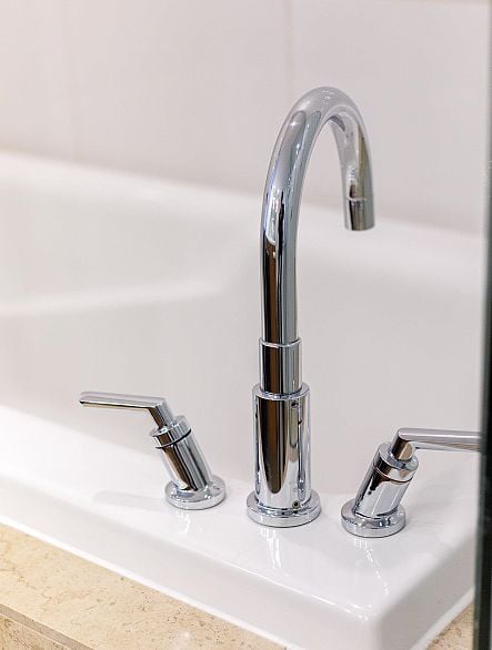 1604 1205 W Hastings Street