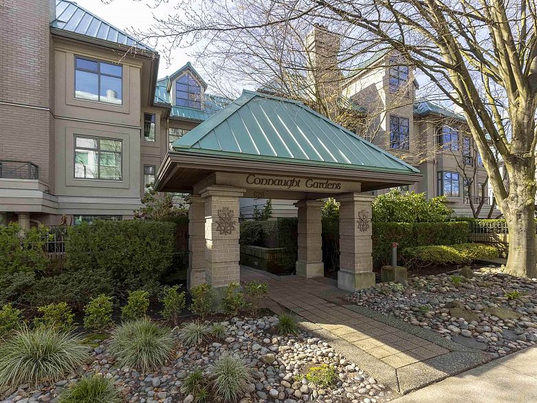 E102 628 W 12th Avenue