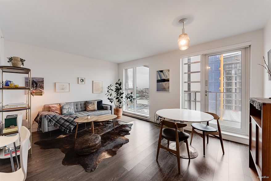 804 983 E Hastings Street