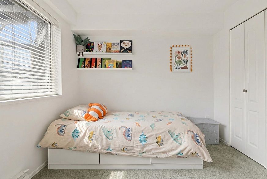 306 1723 Frances Street