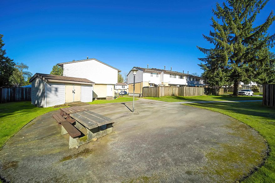 6866 Arlington Street