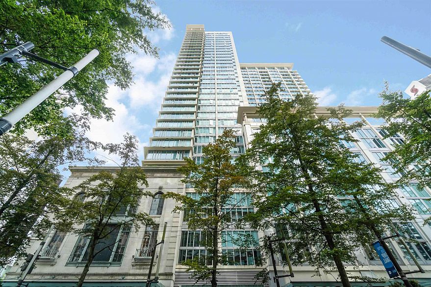 1311 610 Granville Street