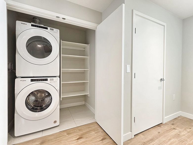 1503 3430 SE Kent Avenue