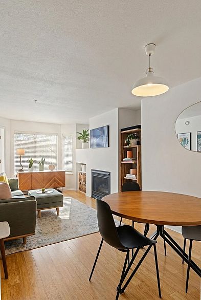 306 1723 Frances Street