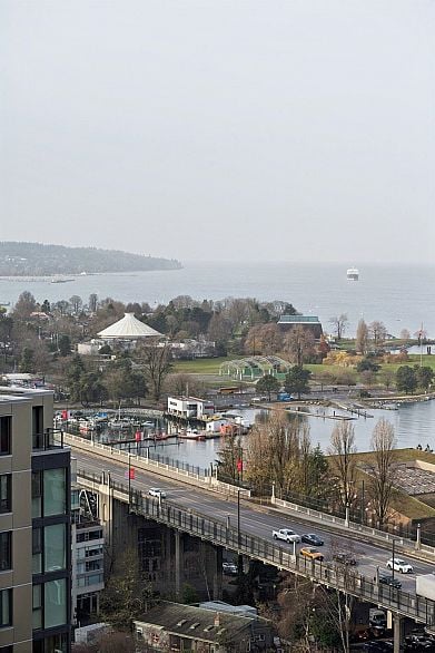 PH 3-4 1383 Howe Street